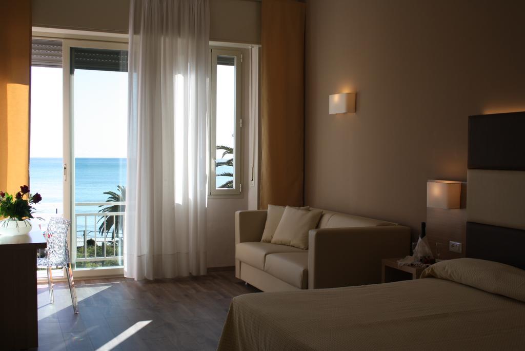 Hotel Napoleon San Remo Zewnętrze zdjęcie