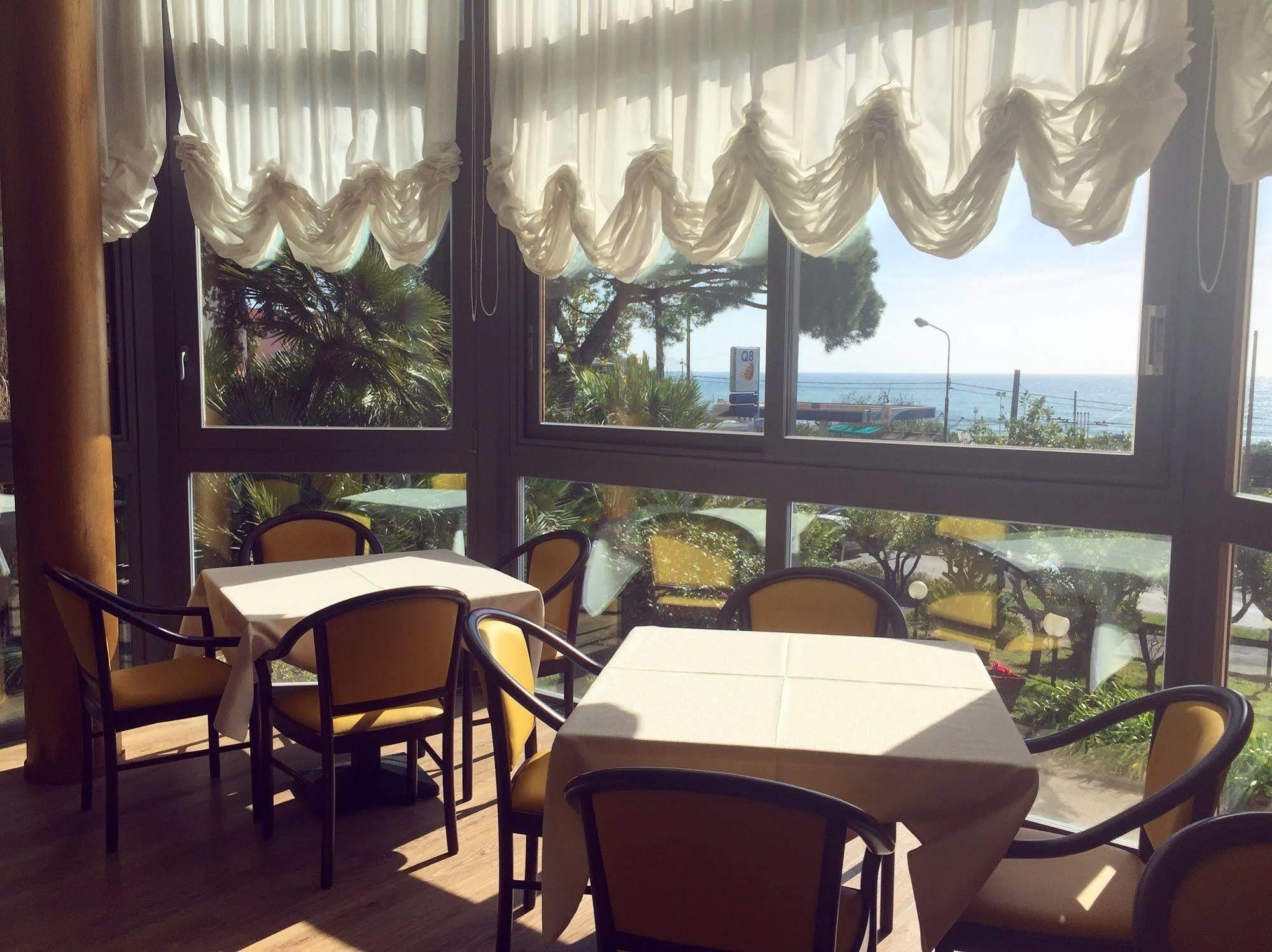 Hotel Napoleon San Remo Zewnętrze zdjęcie